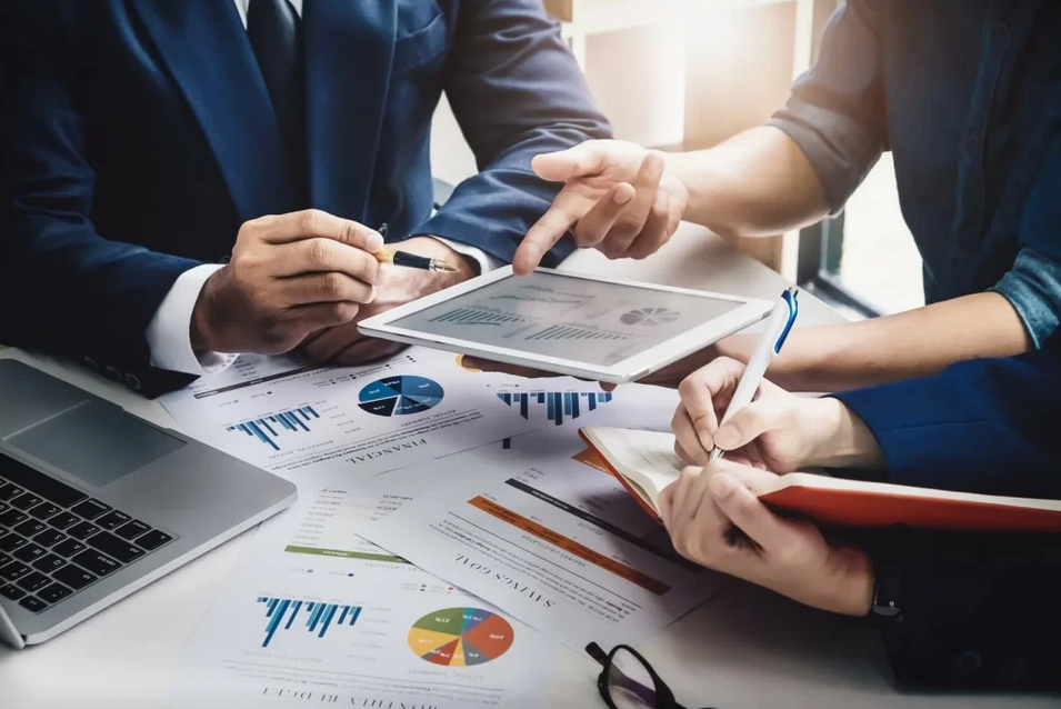 Financial & Corporate Advisory